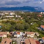 Giustina Апартаменты *